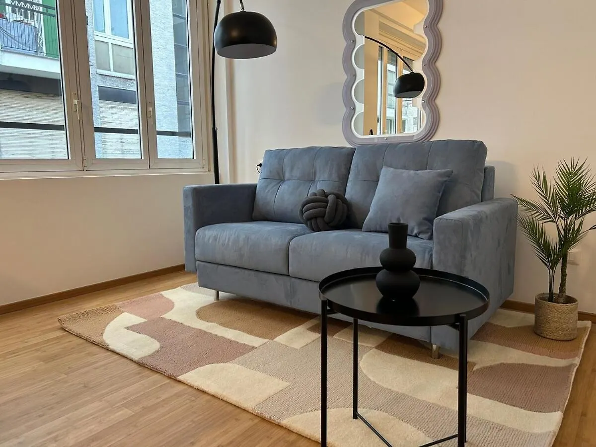 Eleganza Milanese Near Duomo & Metro Apartment  Milan