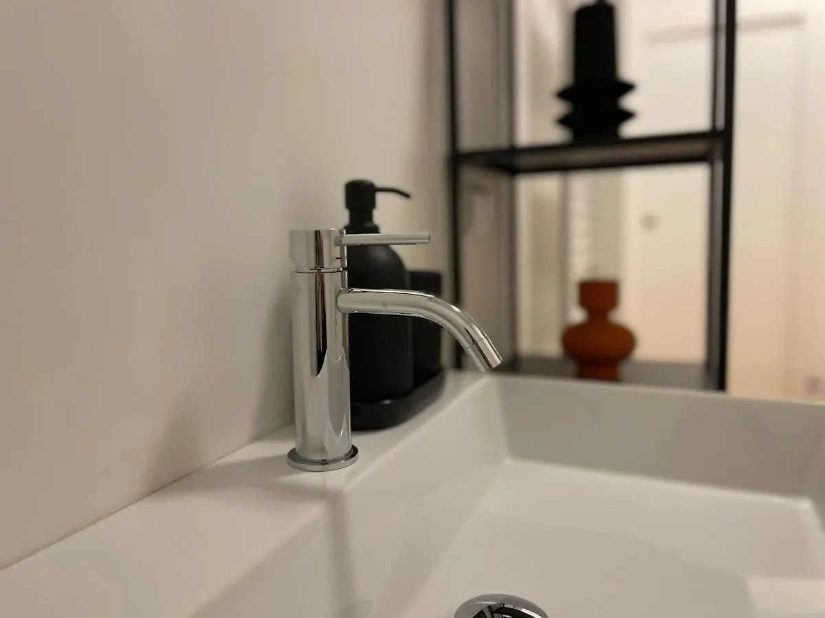 Eleganza Milanese Near Duomo & Metro Daire İtalya